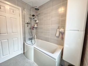 Photo 6- click for photo gallery